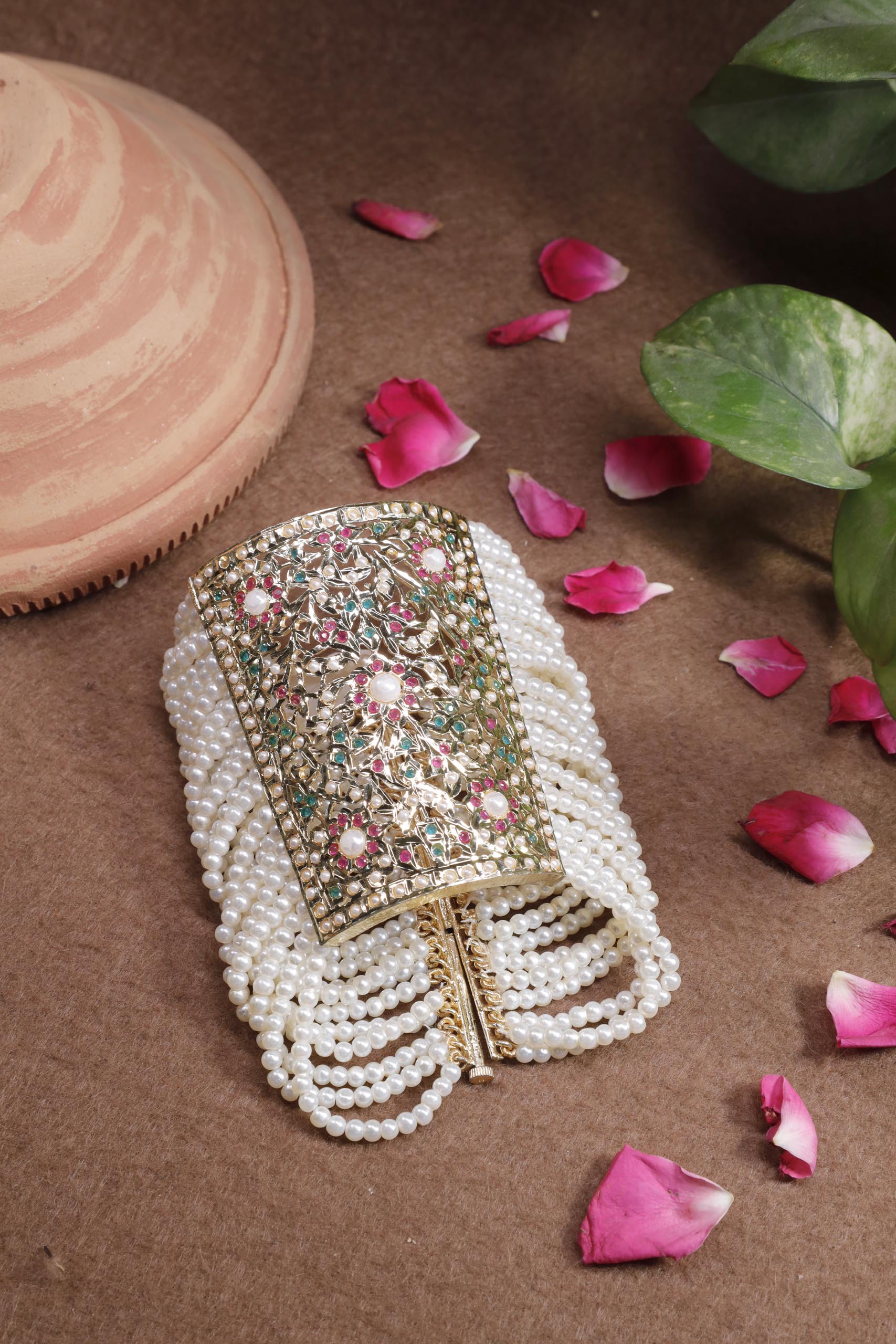 Jadau Traditional Dastband Bracelet