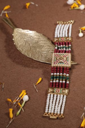 Sawai Jadau dasti bracelet