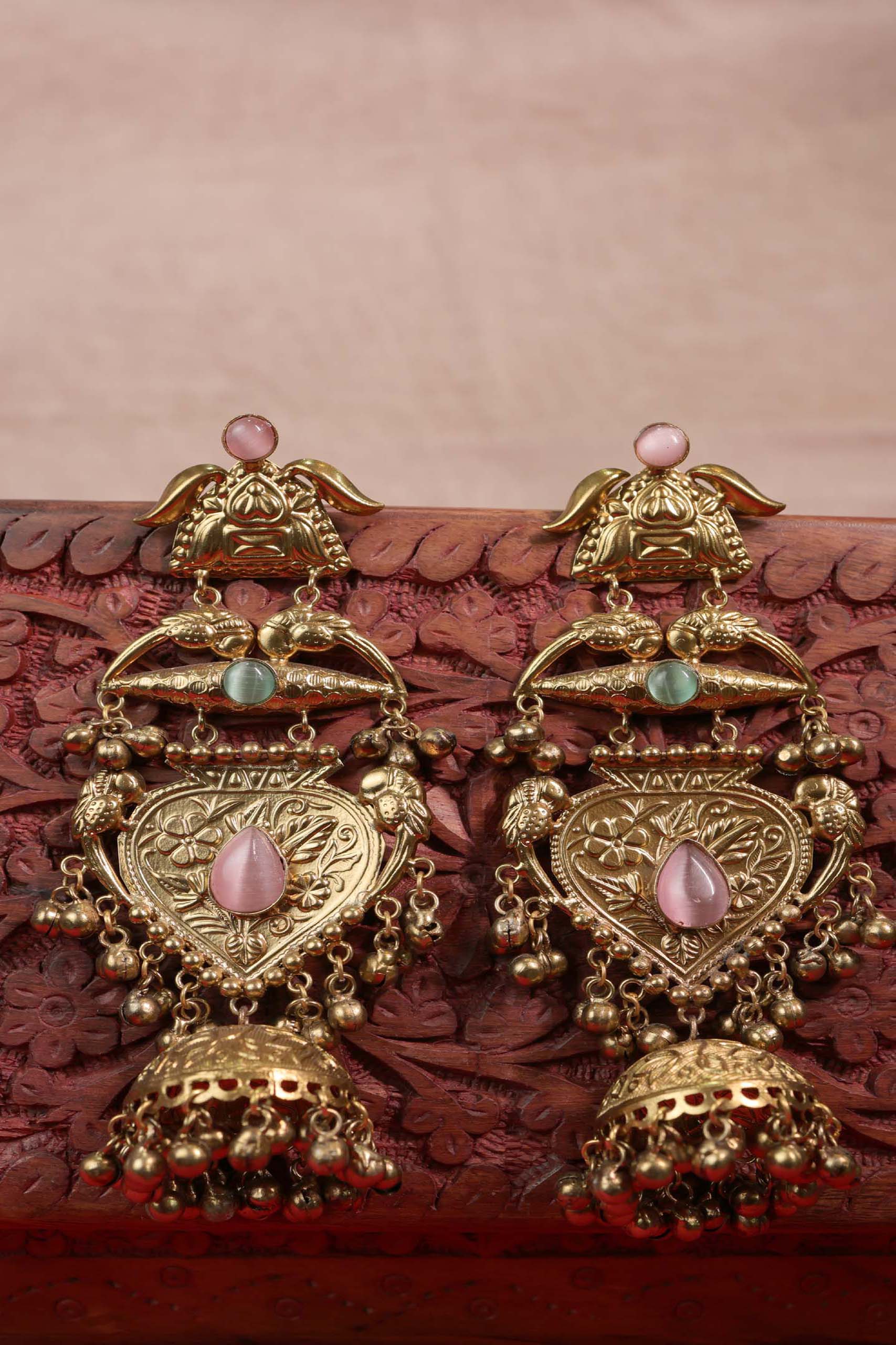 Noor e nazara amrapali earrings