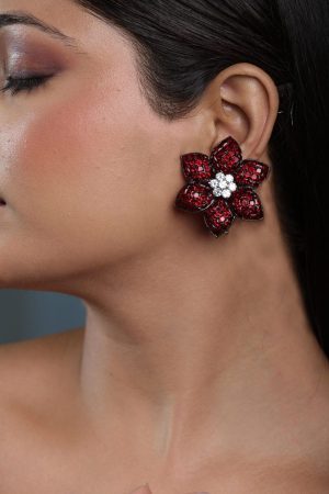 Flower Invisible Setting Earrings